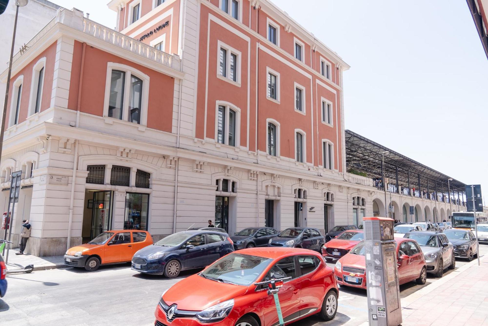 Bari Centro Hotel Luaran gambar